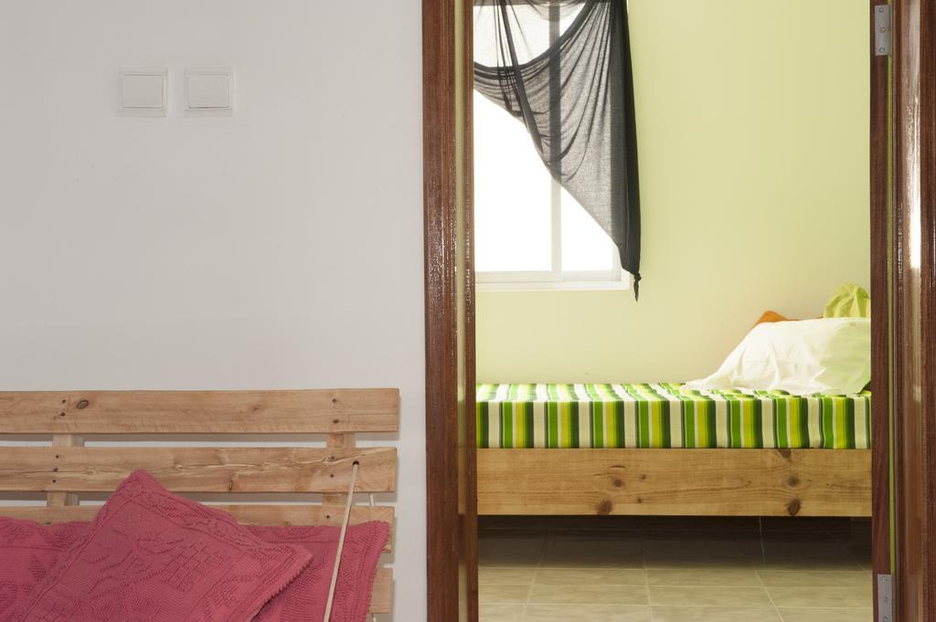 Simabo'S Backpackers' Hostel Mindelo Exteriér fotografie